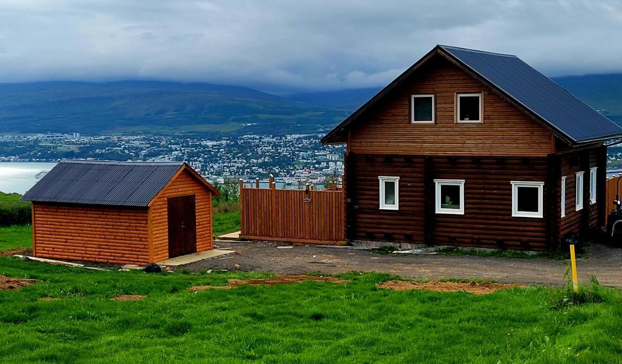 Akureyri Loghouse Hg 16454 Apartment Exterior photo